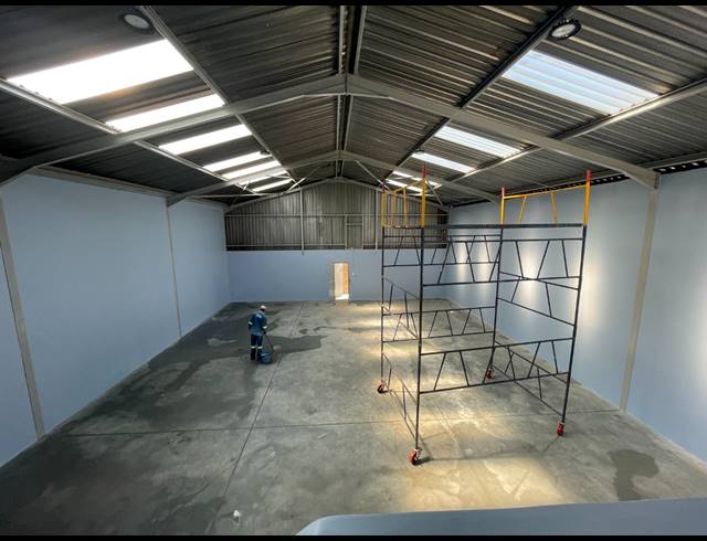 276M² FACTORY TO LET IN ANDERBOLT